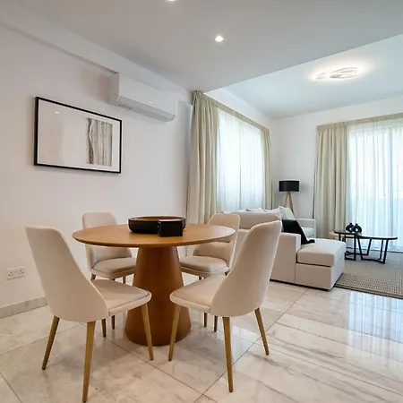 Apartamento Arcadia 1 201 2 Bed *